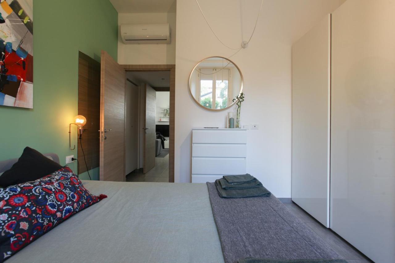 Modern Apartment Close To Shopping District Милано Екстериор снимка